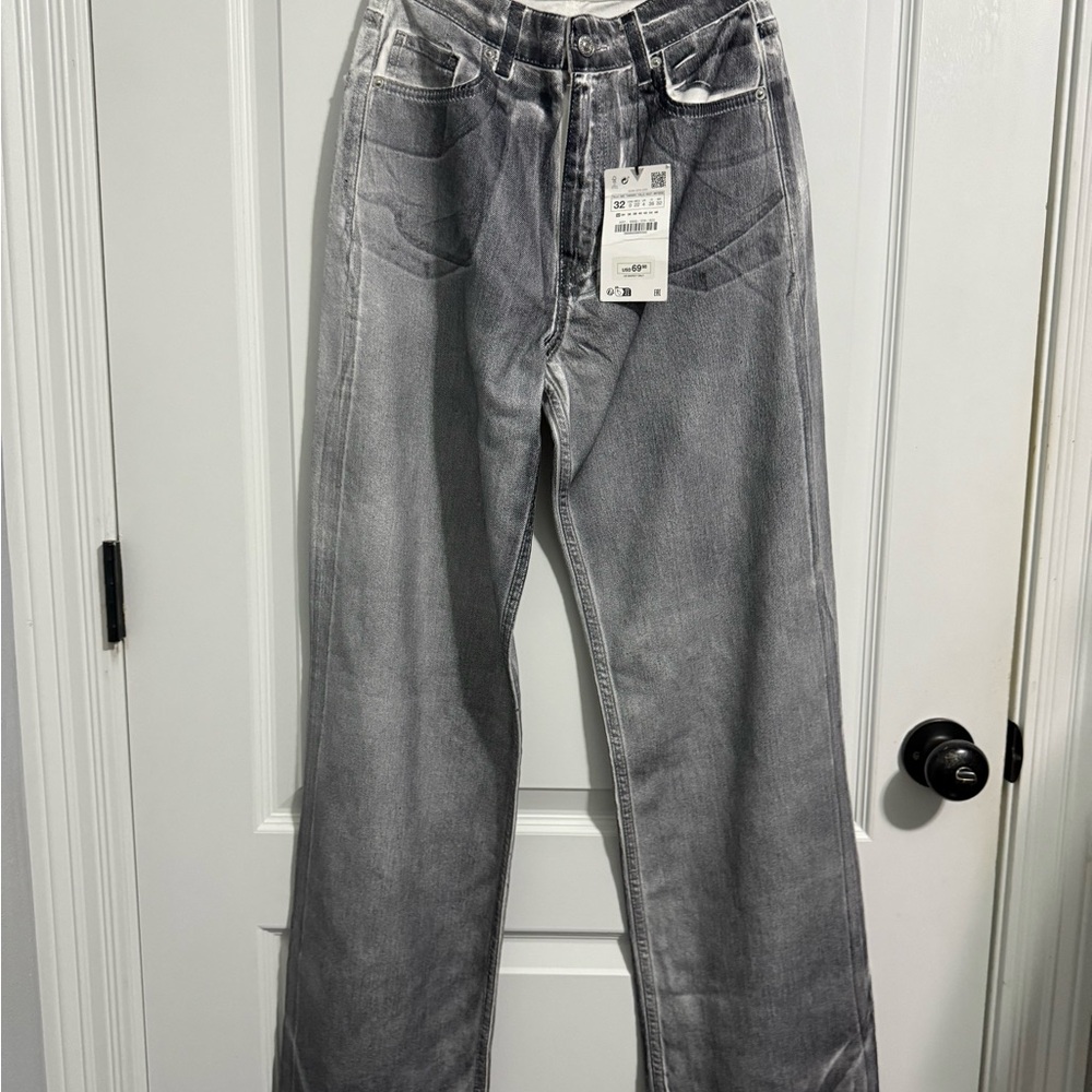 Zara Women’s Gray Jeans